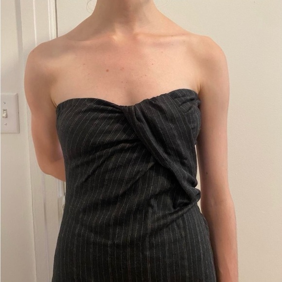 Dolce & Gabbana size 40 aka 4 strapless pinstripe dress built in bustier - Picture 4 of 16